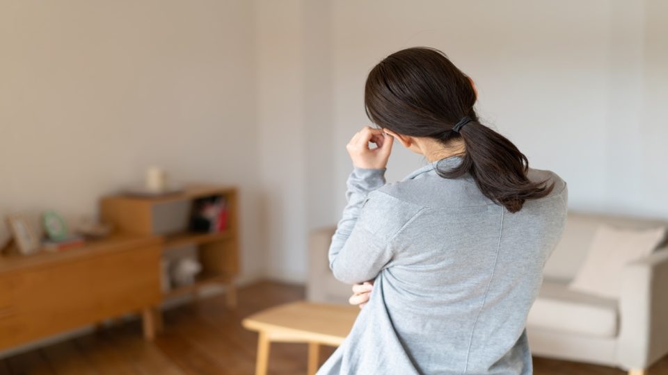 片付けでいらない物を捨てるコツ|捨てるときの判断基準や捨ててはいけないものを紹介! | 暮らしに役立つポイ活&お得情報サイト - ハピ得マガジン