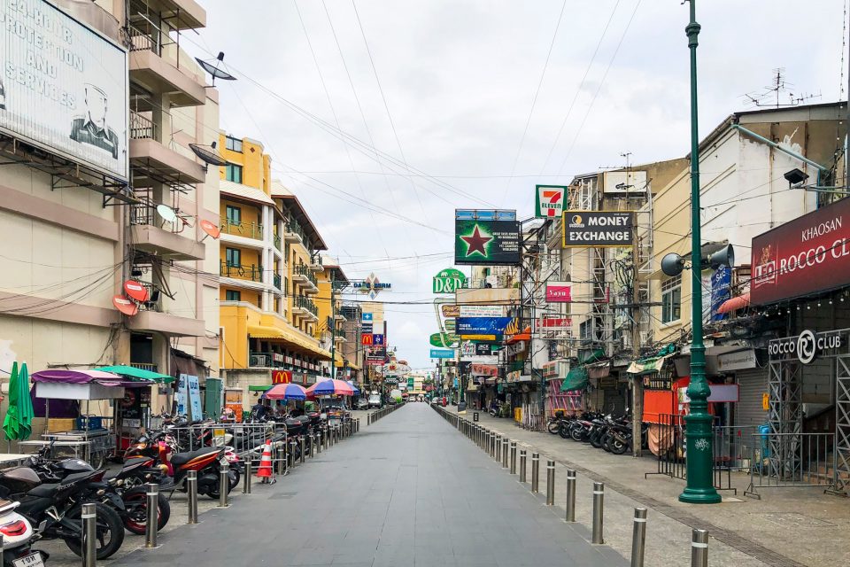 タイ旅行　カオサン通り