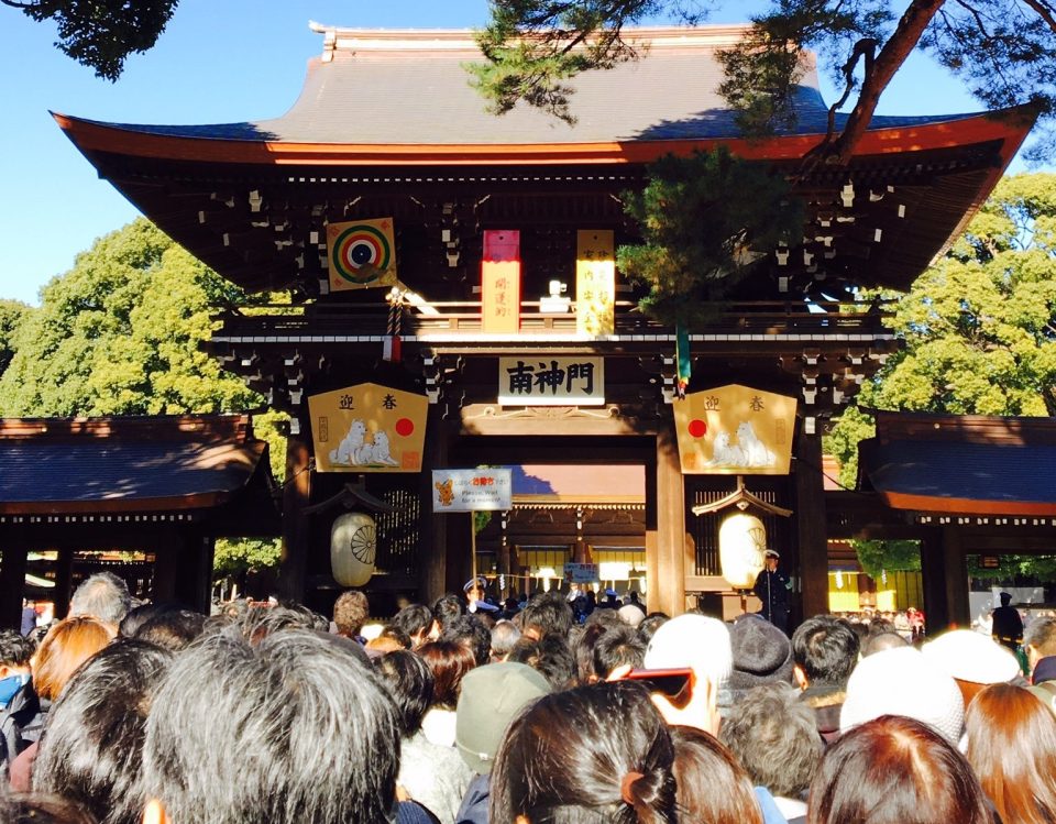 東京初詣・人気ランキング常連の神社とお寺の新年行事一覧