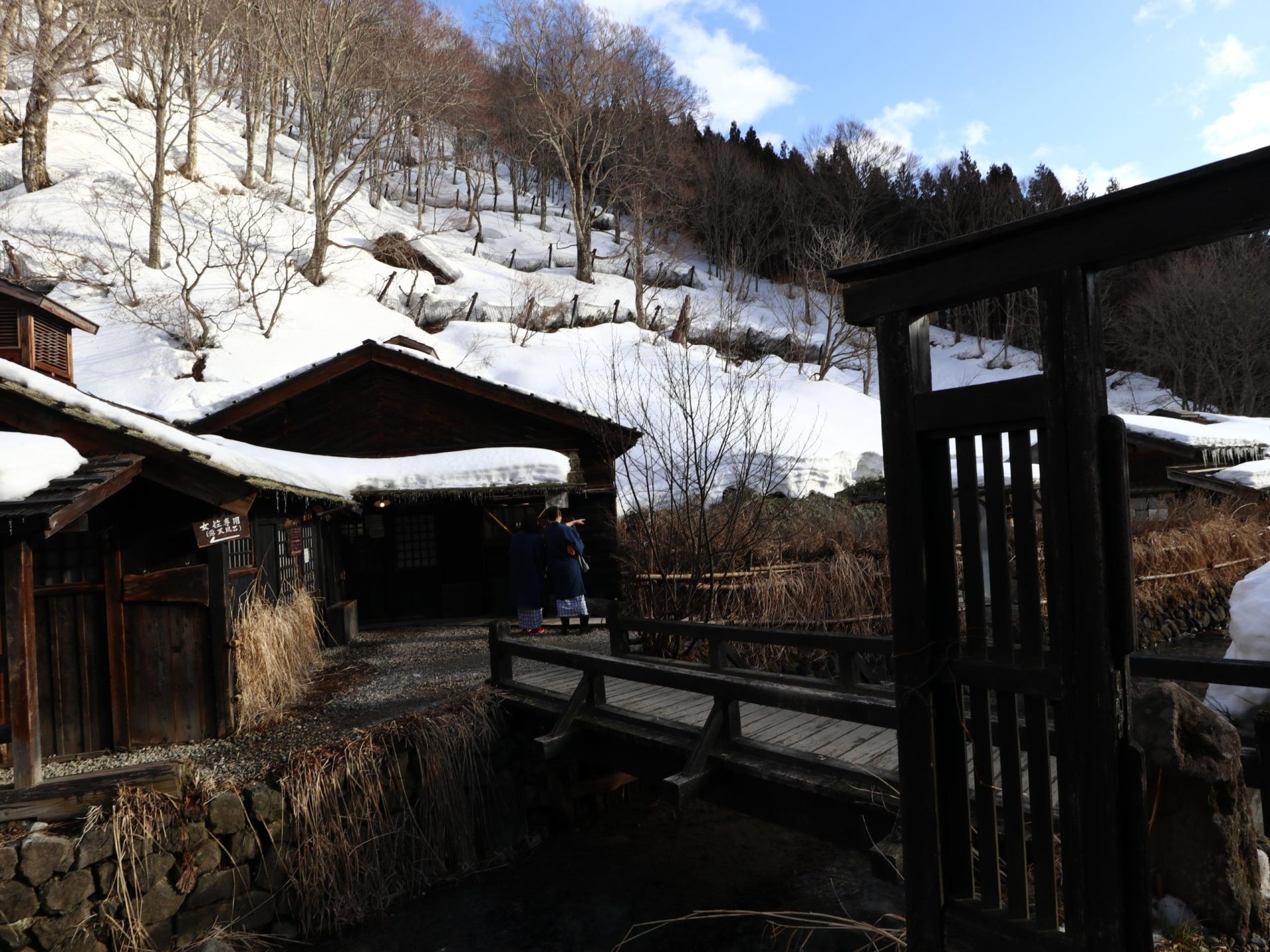 乳頭温泉郷鶴の湯温泉「本陣」宿泊記・雪見露天風呂が最高！ - た …