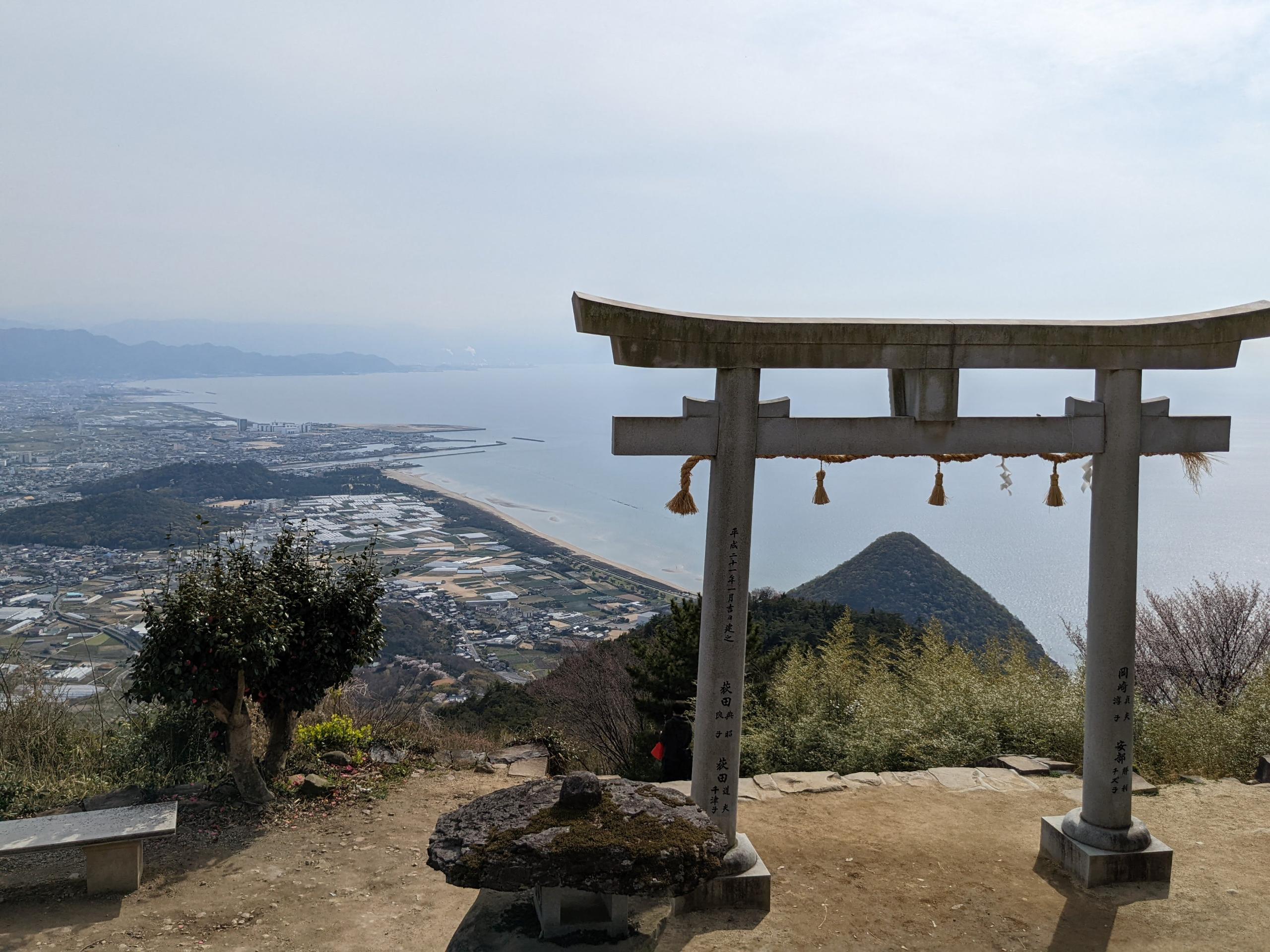 香川の絶景スポット「日本のウユニ塩湖」「天空の鳥居」徹底ガイド