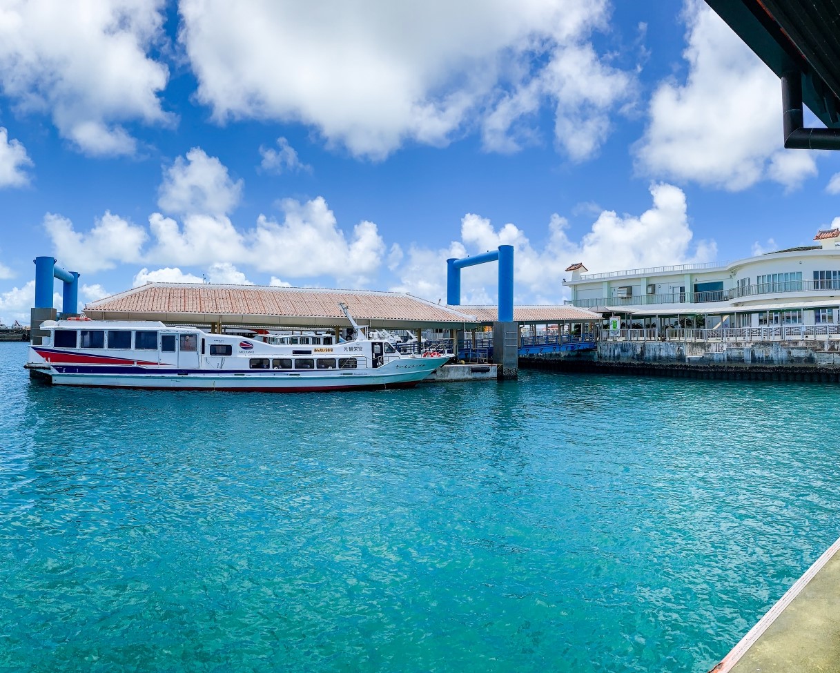 石垣島離島観光はフェリーで ターミナルのアクセスと施設ガイド たびハピ