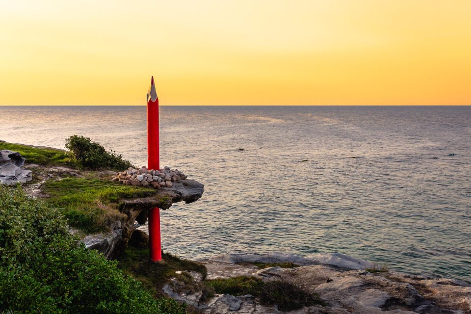 シドニー「ボンダイビーチ」で絶景と彫刻が楽しめる「スカルプチャー・バイ・ザ・シー」が3年ぶりに開催決定！