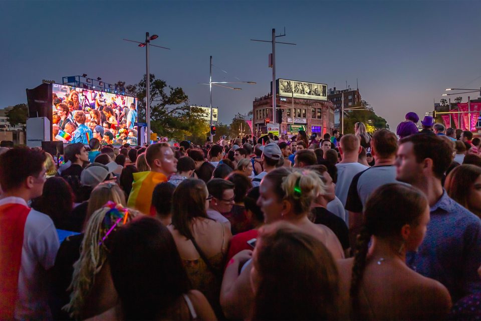 オーストラリアで行われる世界最大級のLGBTイベント「シドニー・ゲイ・アンド・レズビアン・マルディグラ」