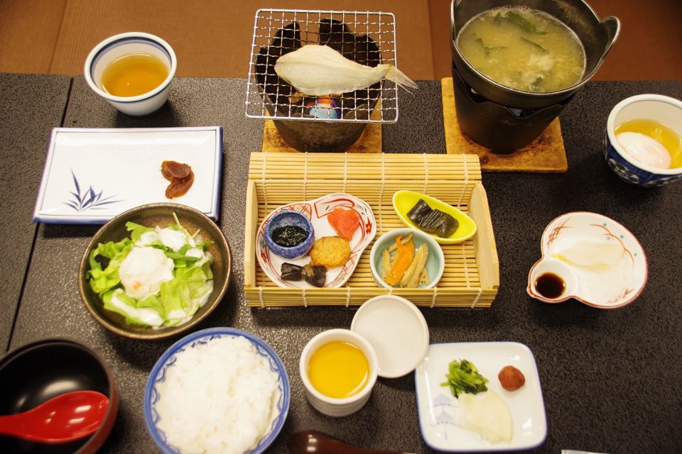 みのや泰平閣　朝食